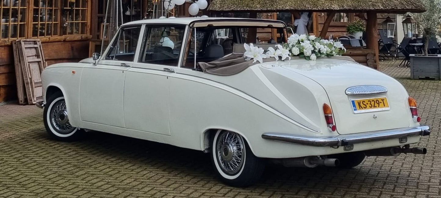 Daimler DS420